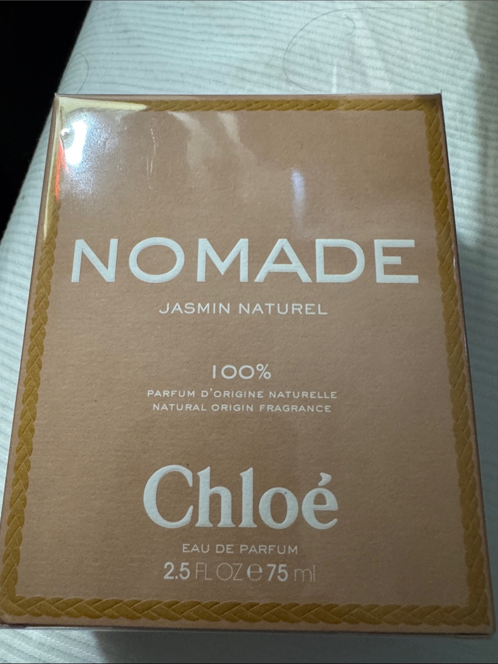 Chloé Nomade Jasmin Naturel - Peach Beige Packaging